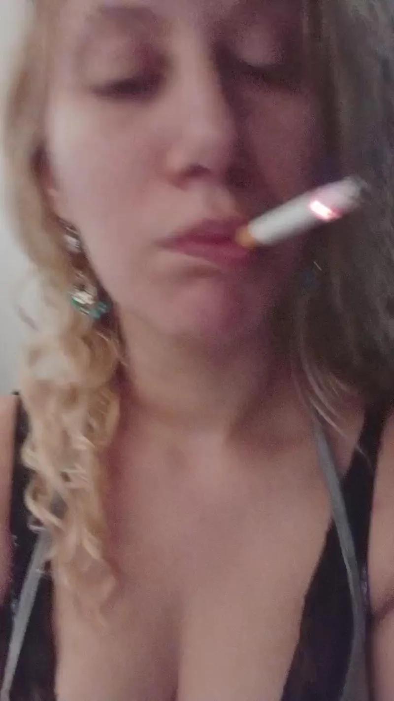the_red_rose3 on Cam4