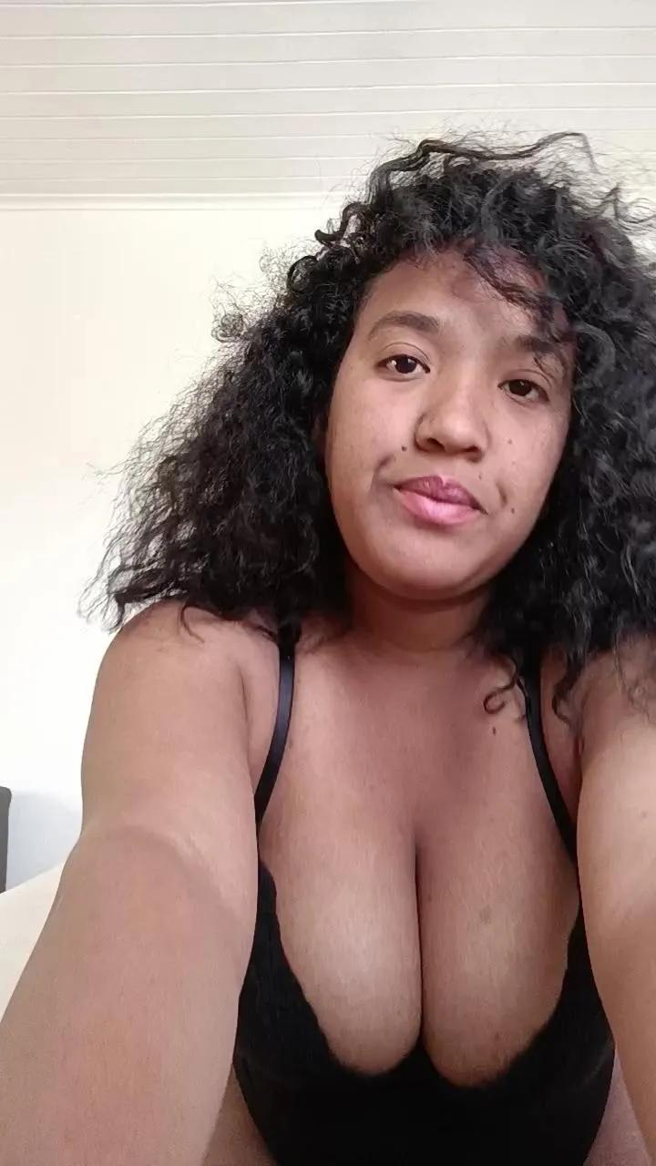 Titicochonne on Cam4