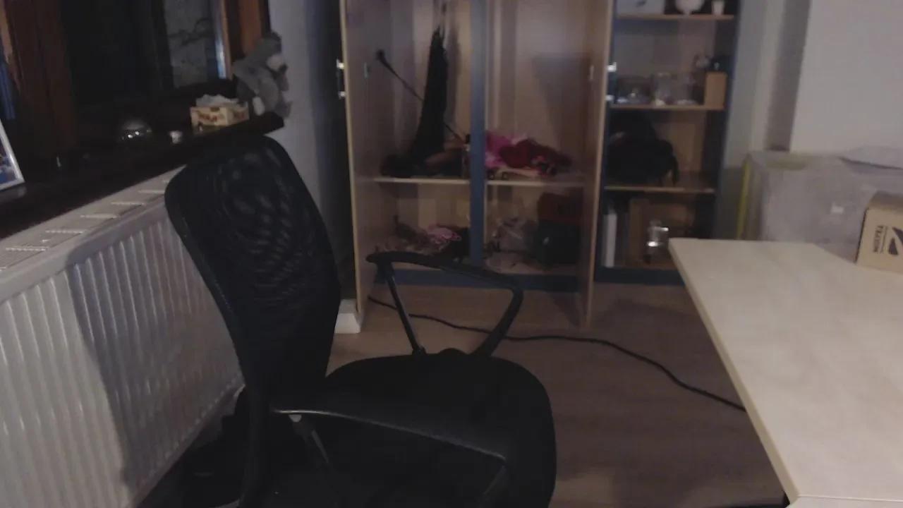 Offline toinuss on Cam4
