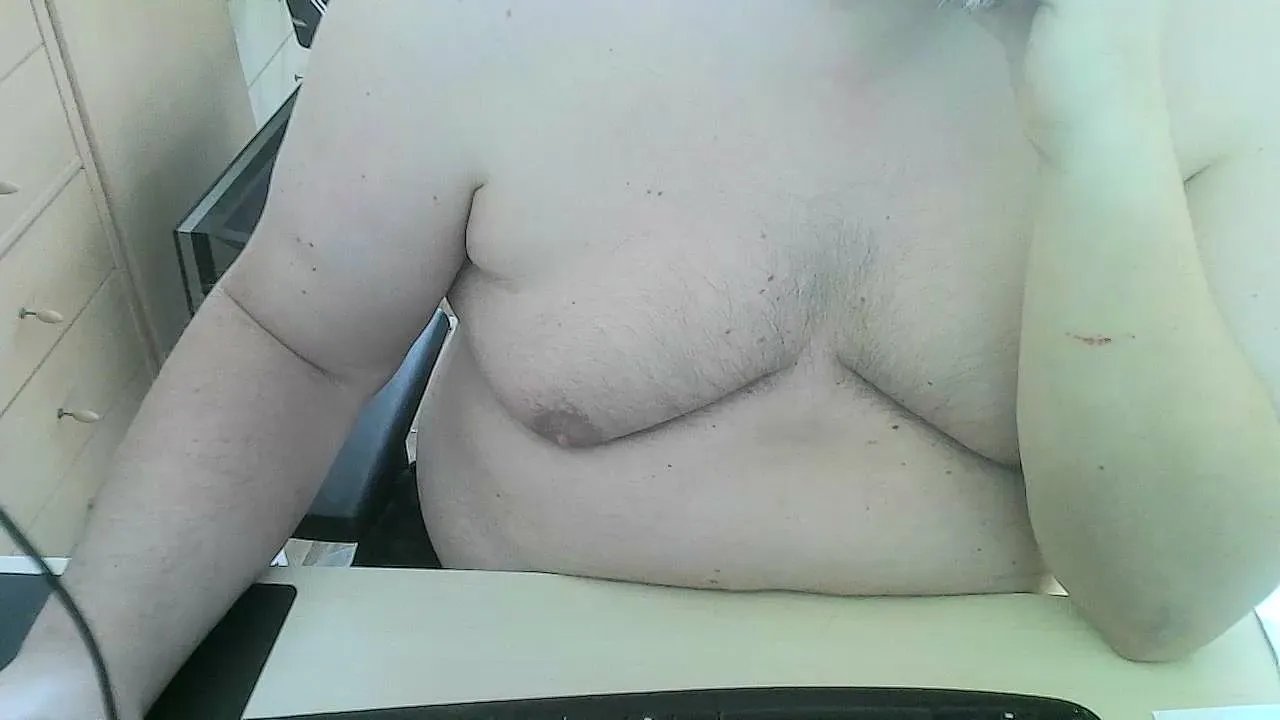 Tommy_bw on Cam4 