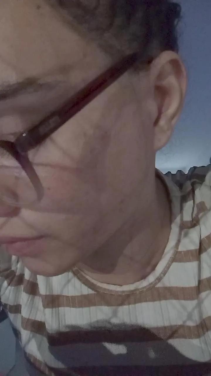Offline Transputinha83 on Cam4