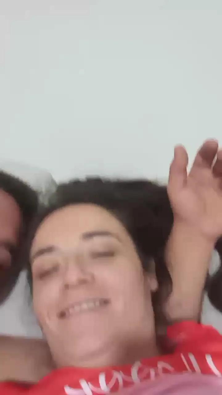 Offline Tumorvosa on Cam4