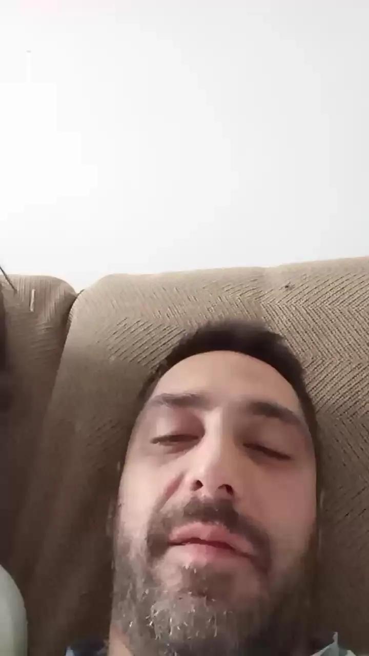 Offline Tumorvosa on Cam4