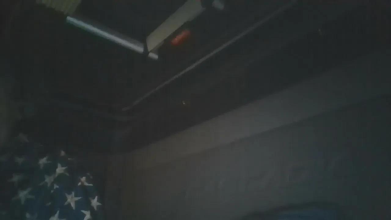 Offline twistedsteel69 on Cam4