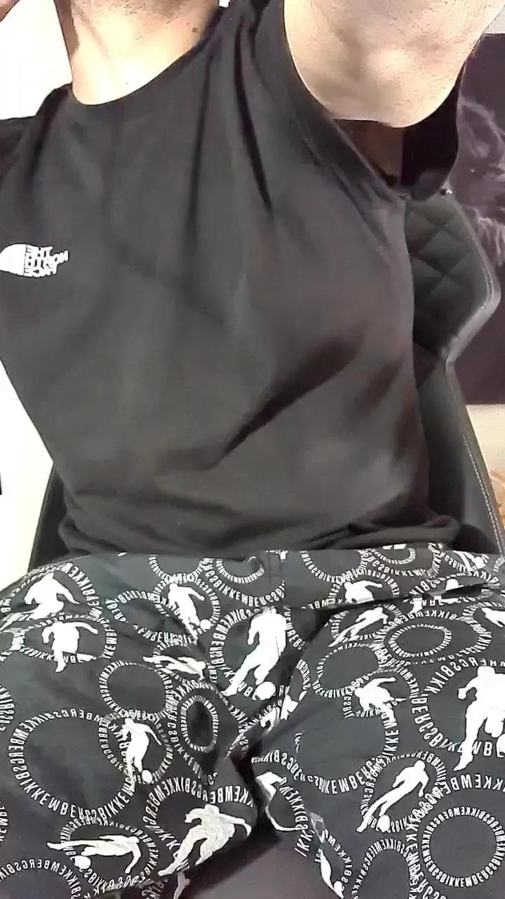 uncutcockitaly on Cam4