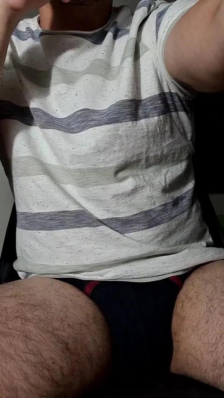 uncutcockitaly on Cam4 