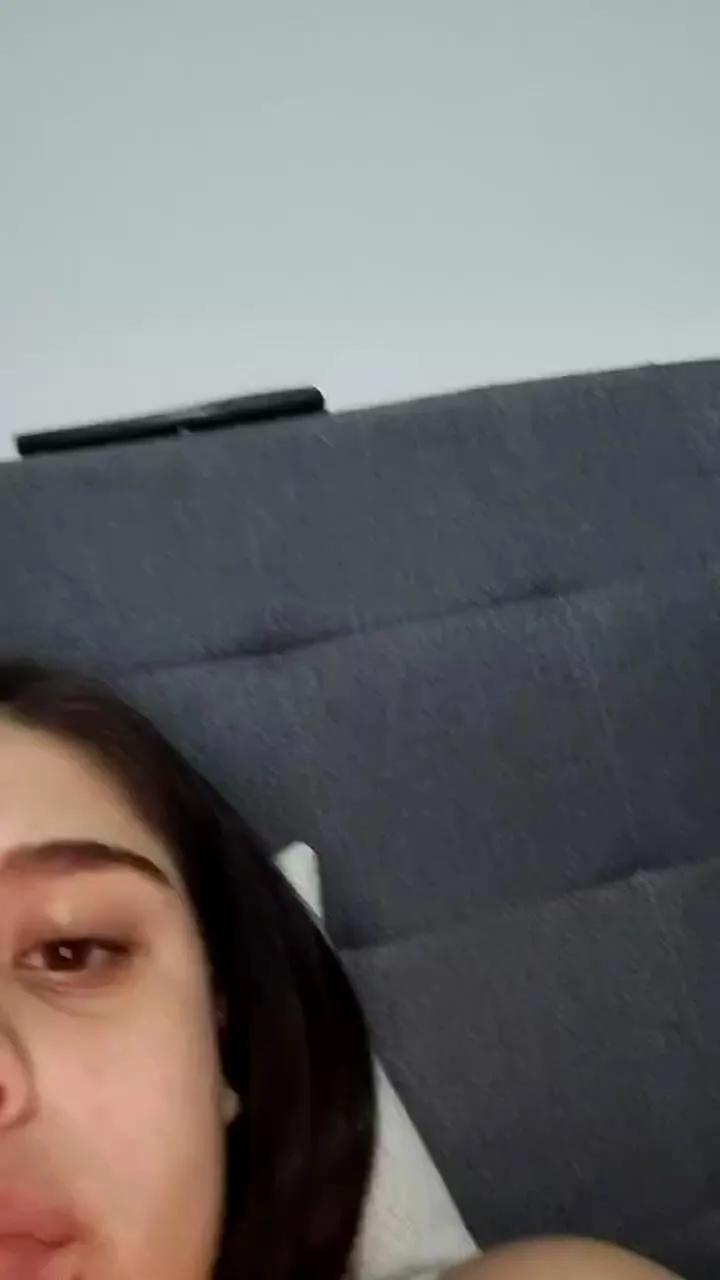Offline valentina6969B on Cam4