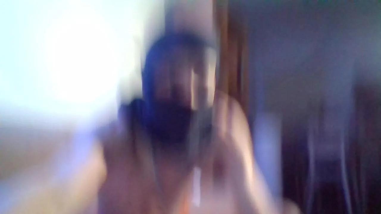 Offline villanocat on Cam4