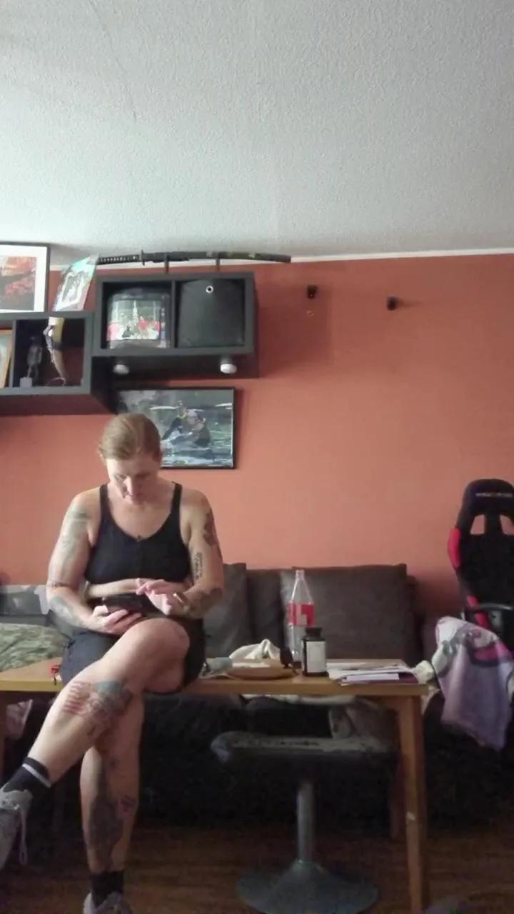 Offline WetGerman on Cam4