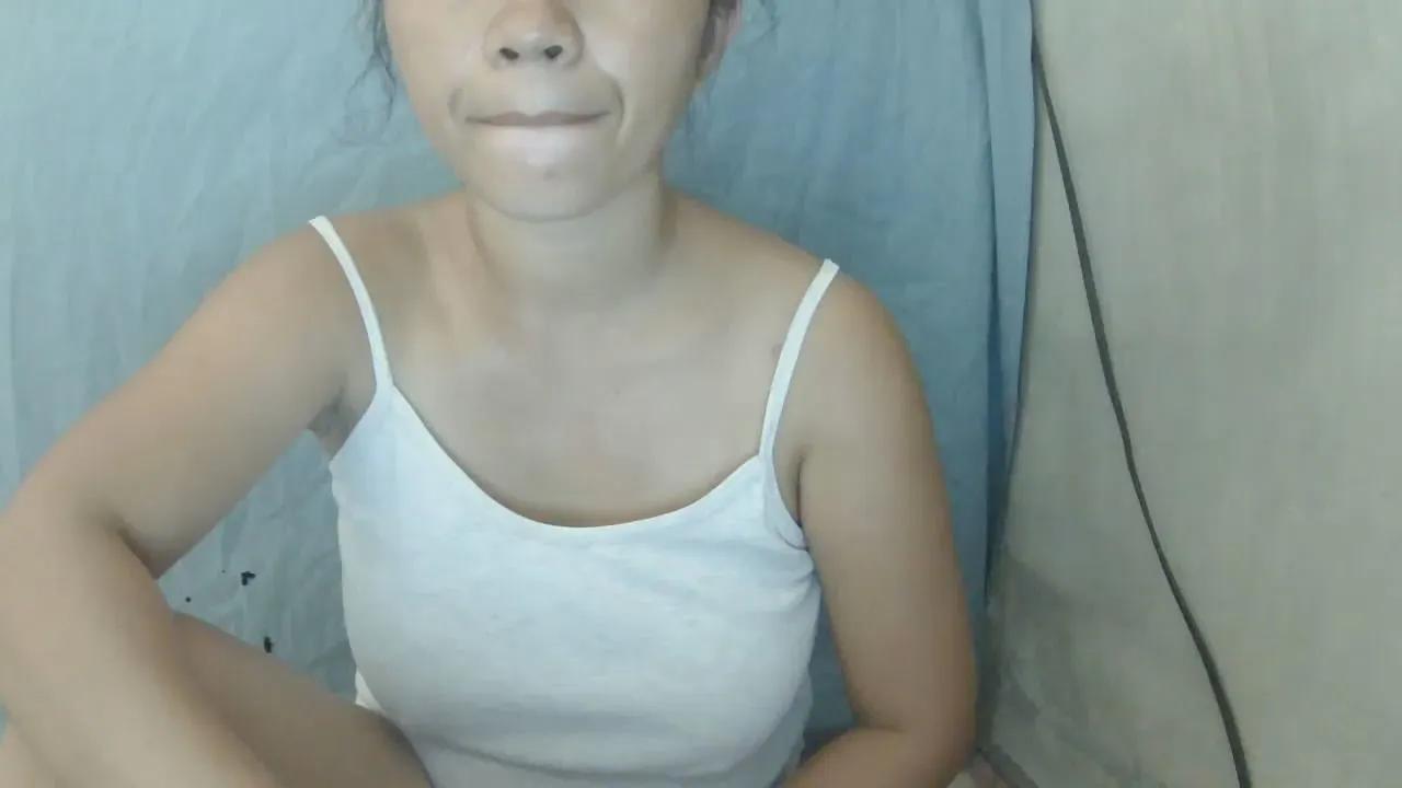 Offline wildpoohkhaye on Cam4