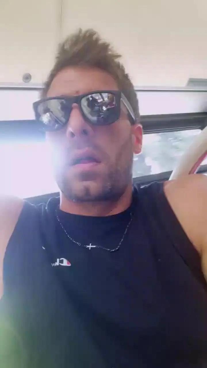 Worriors1989 on Cam4 