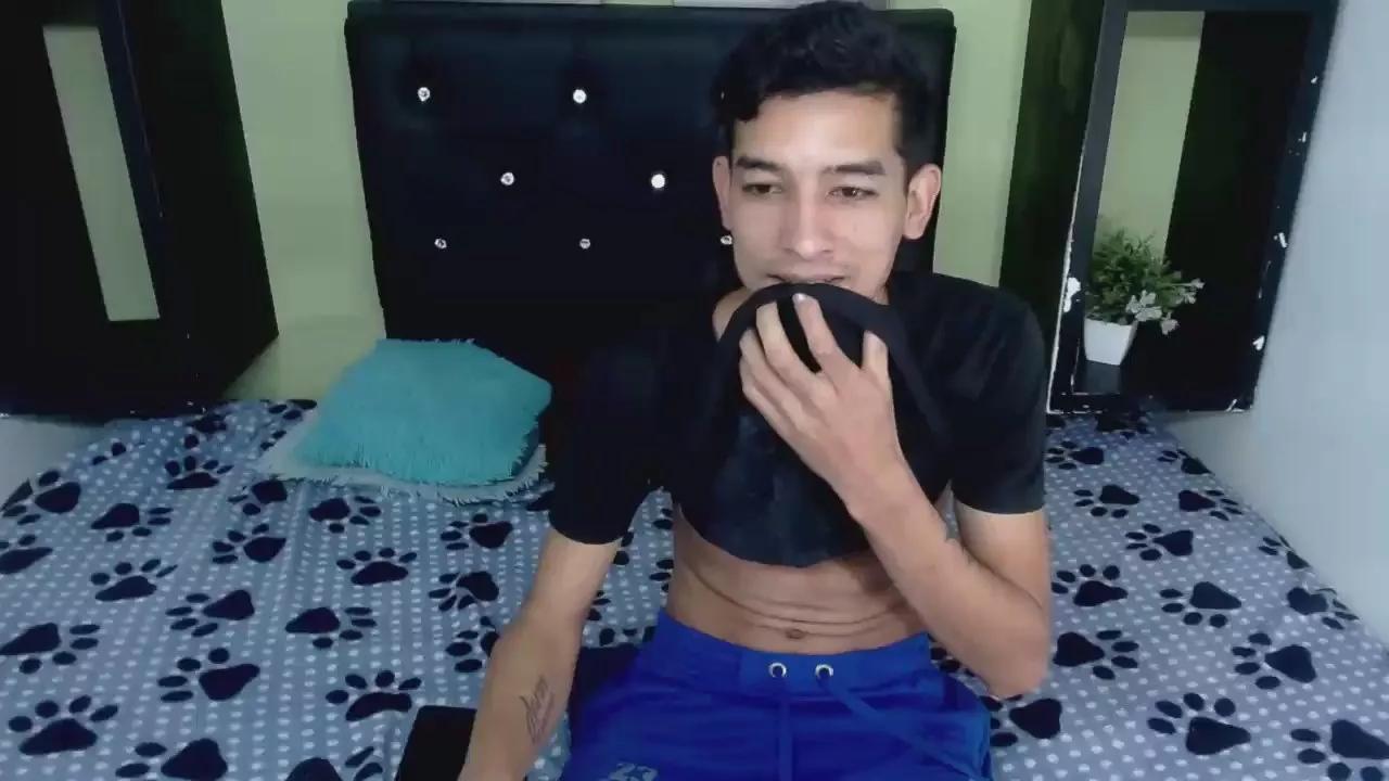 Offline x_oliver_x on Cam4