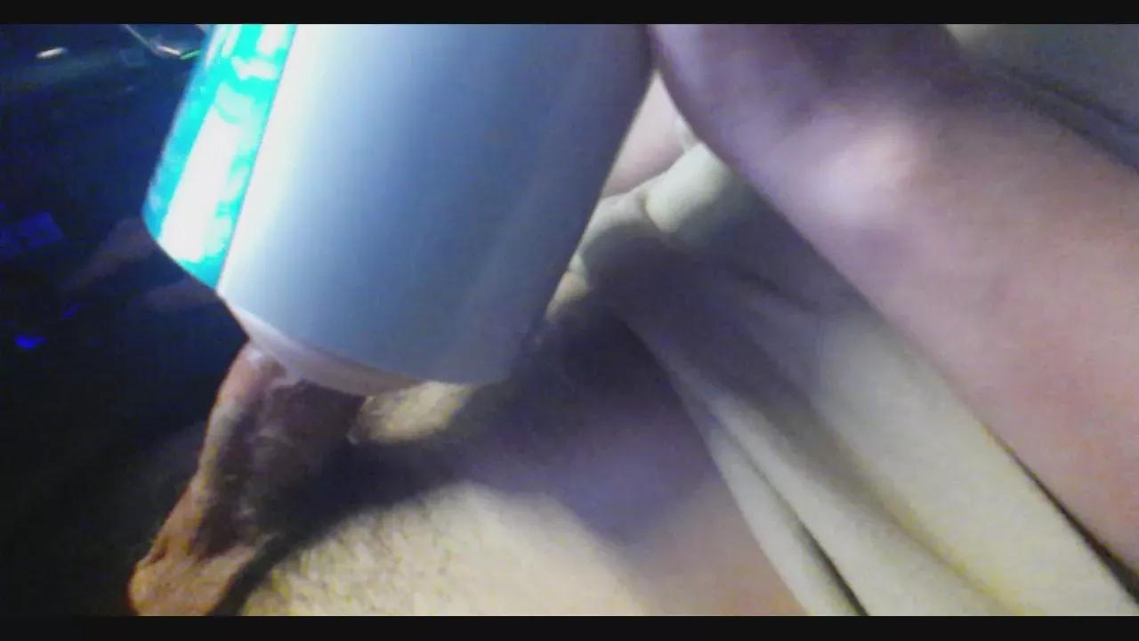 Offline xxxroyroyxxx on Cam4