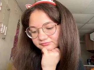 amadakuhnemund on CamSoda 