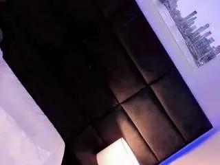 ana-paula23 on CamSoda 