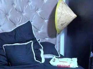 Offline andrew-wolf on CamSoda