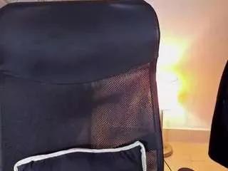 Offline andrew-wolf on CamSoda