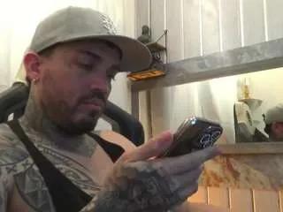 Offline angellatino on CamSoda