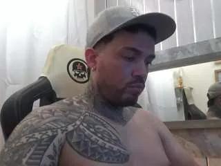 Offline angellatino on CamSoda