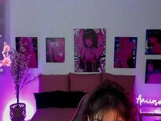 anniesweet01 on CamSoda 