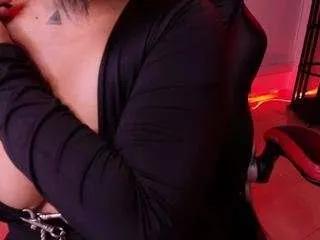 arianna-smith on CamSoda