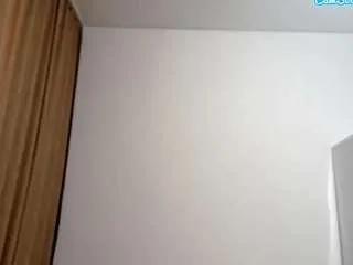 ashelyindelicato on CamSoda