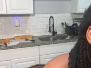 babydollstorm on CamSoda 