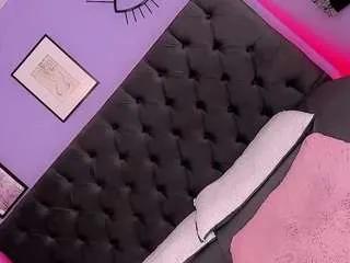 baddinner on CamSoda 