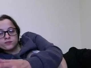 bambi8113 on CamSoda 