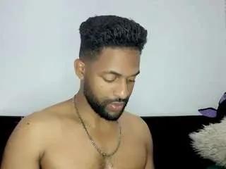 bbcblackhot33 on CamSoda 