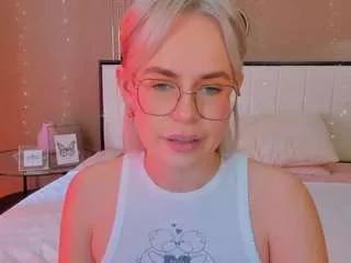 Offline bellatip on CamSoda