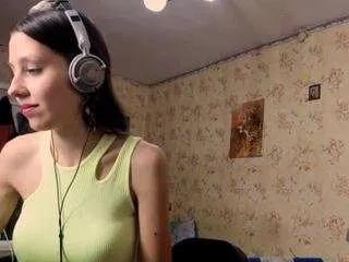 bettebirk on CamSoda 