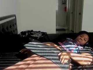 Offline bombshellhooters18 on CamSoda