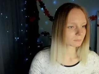 bonyyykisua on CamSoda