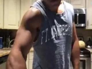 boss-man-26 on CamSoda 
