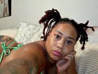 Offline camilleflowers on CamSoda