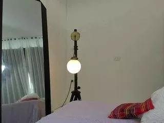 Offline candie26 on CamSoda