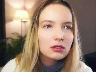 Freechat celestineberanek on CamSoda