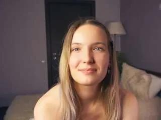 Freechat celestineberanek on CamSoda