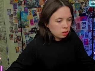 Freechat chio-mio on CamSoda