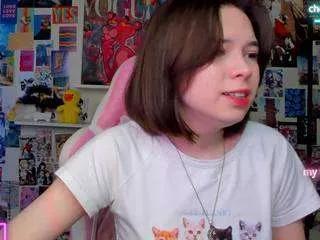 Freechat chio-mio on CamSoda