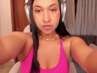 Offline dandara-thompsson on CamSoda