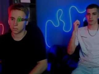 Offline dann-foxy on CamSoda