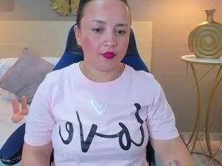 dayana-sweet1 on CamSoda 