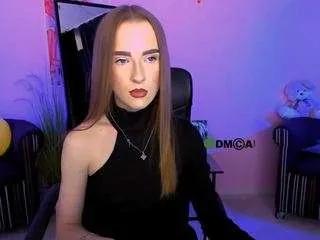 doll-vey on CamSoda 