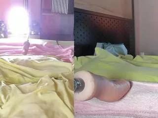 dollbrown on CamSoda 