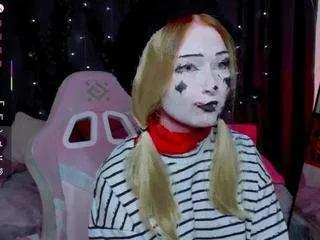 dollyeast on CamSoda