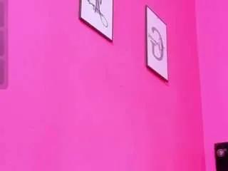 donnabeella on CamSoda 