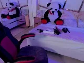 Offline ela-beli on CamSoda