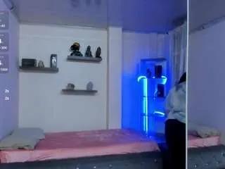 eliie-ruizz on CamSoda 